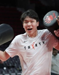 杨瀚森出场2分钟阿夫迪亚35分 克林根18+13开拓者胜快船